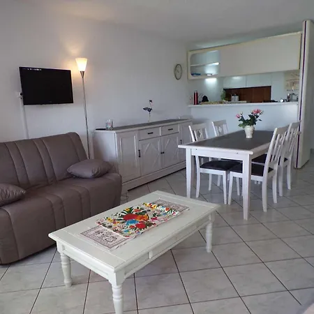 3 Pieces Avec Loggia, Jardin, Acces Direct Plage, Garage - - Fr-1-328-111 Ла-Гранд-Мот